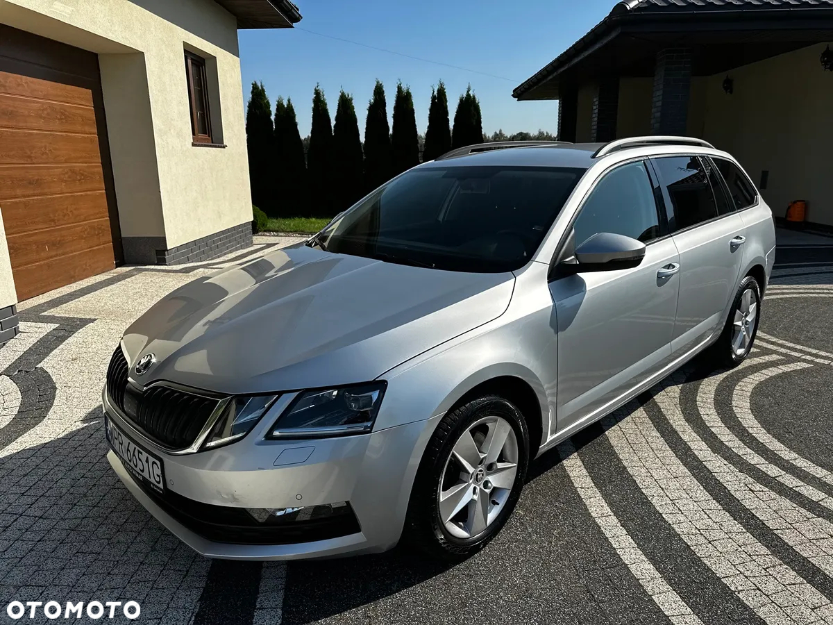 Skoda Octavia 2.0 TDI SCR Style DSG - 2