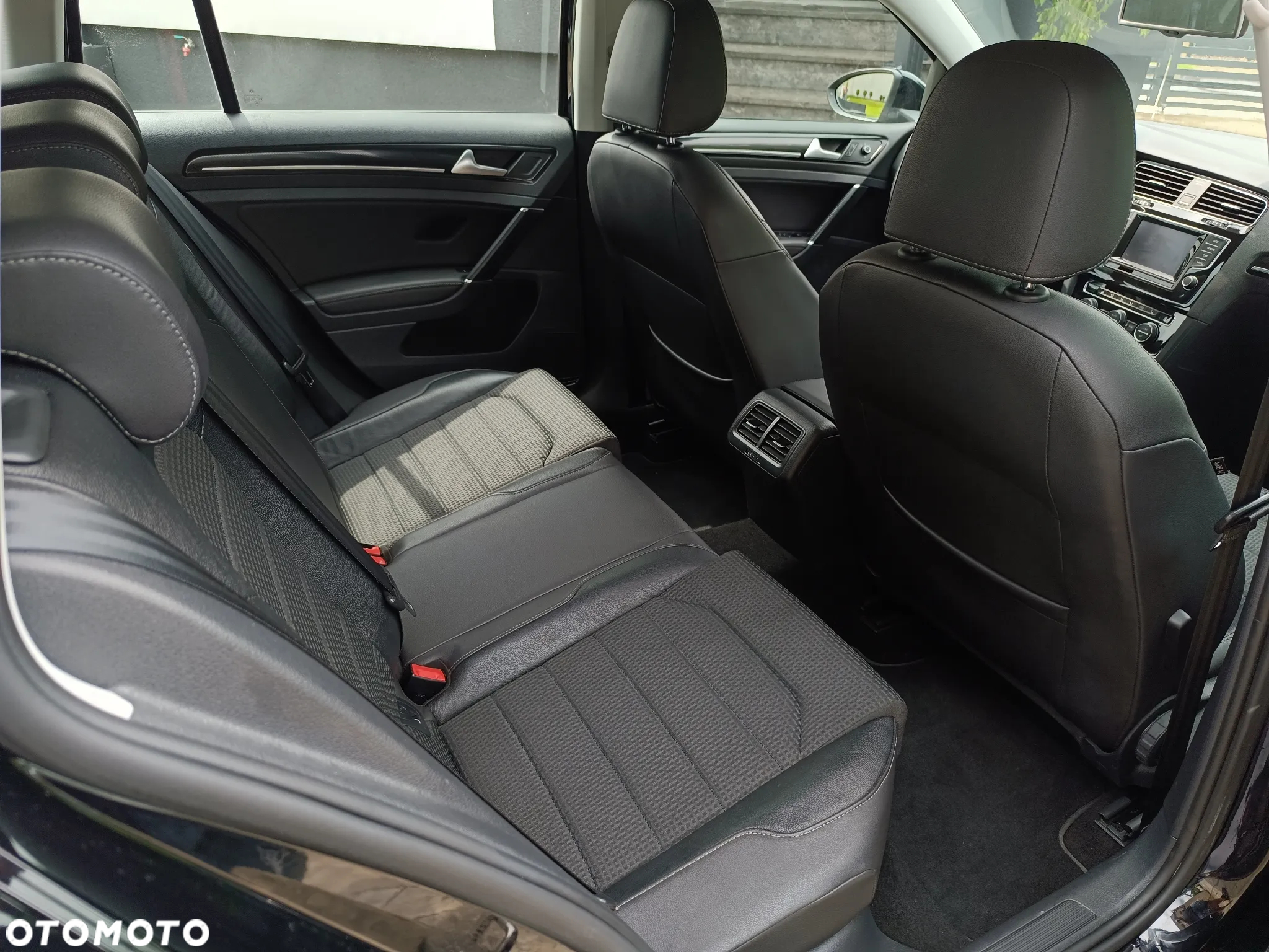 Volkswagen Golf VII 1.4 TSI BMT Highline DSG - 15