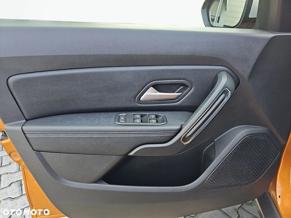 Dacia Duster 1.0 TCe Prestige - 19