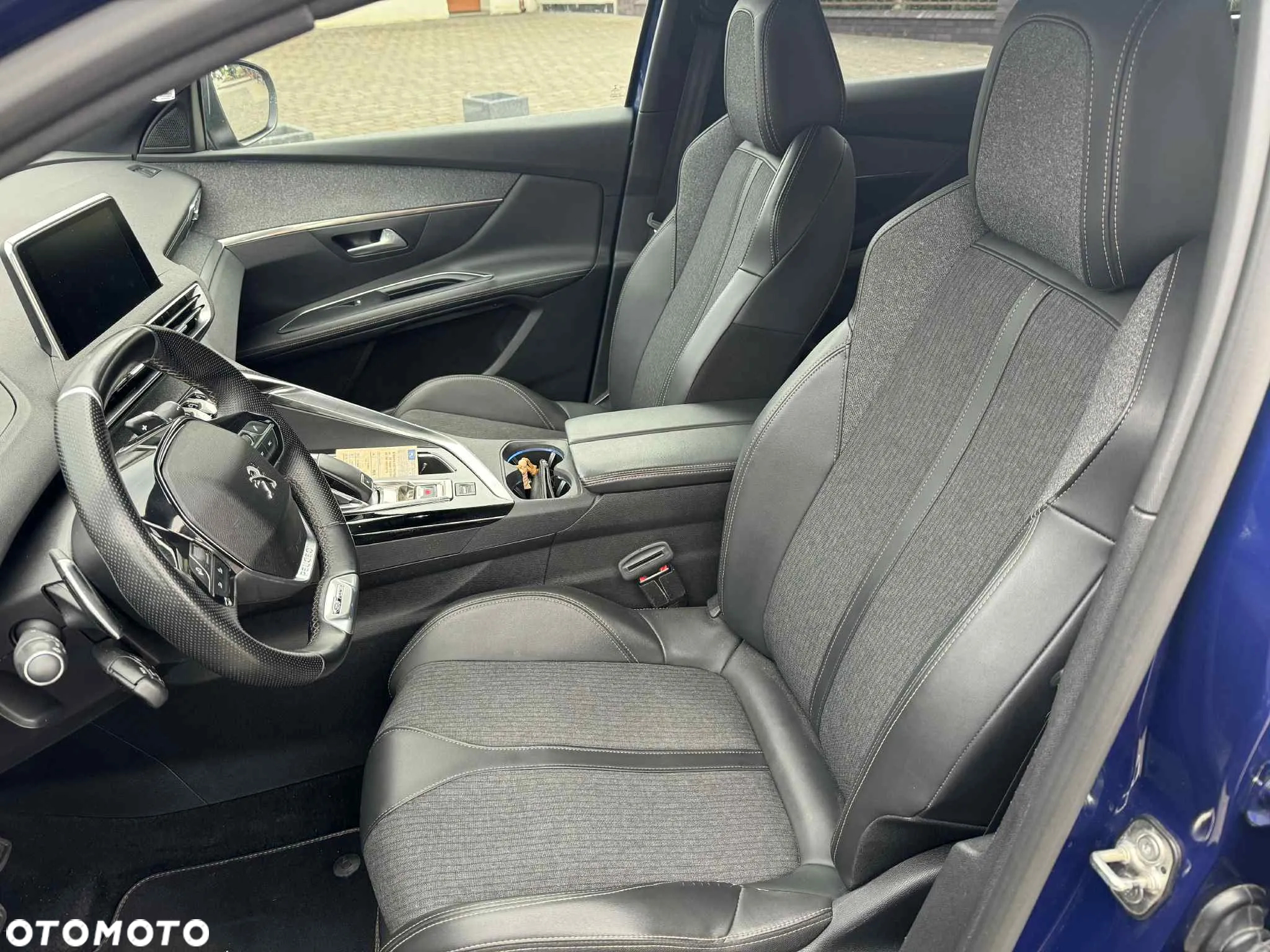 Peugeot 3008 1.5 BlueHDi GT Pack S&S EAT8 - 12