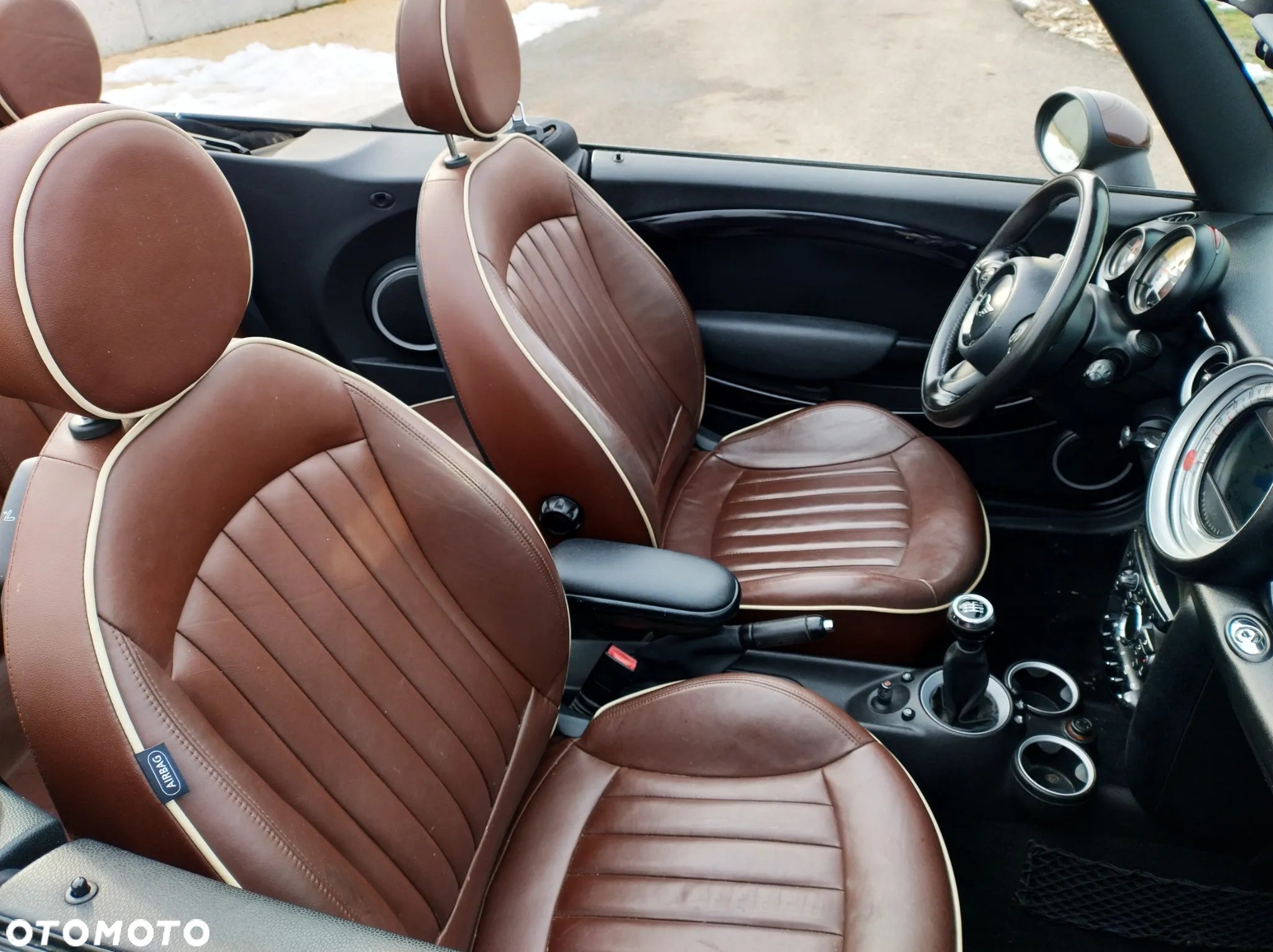 MINI Cooper Cabrio - 7