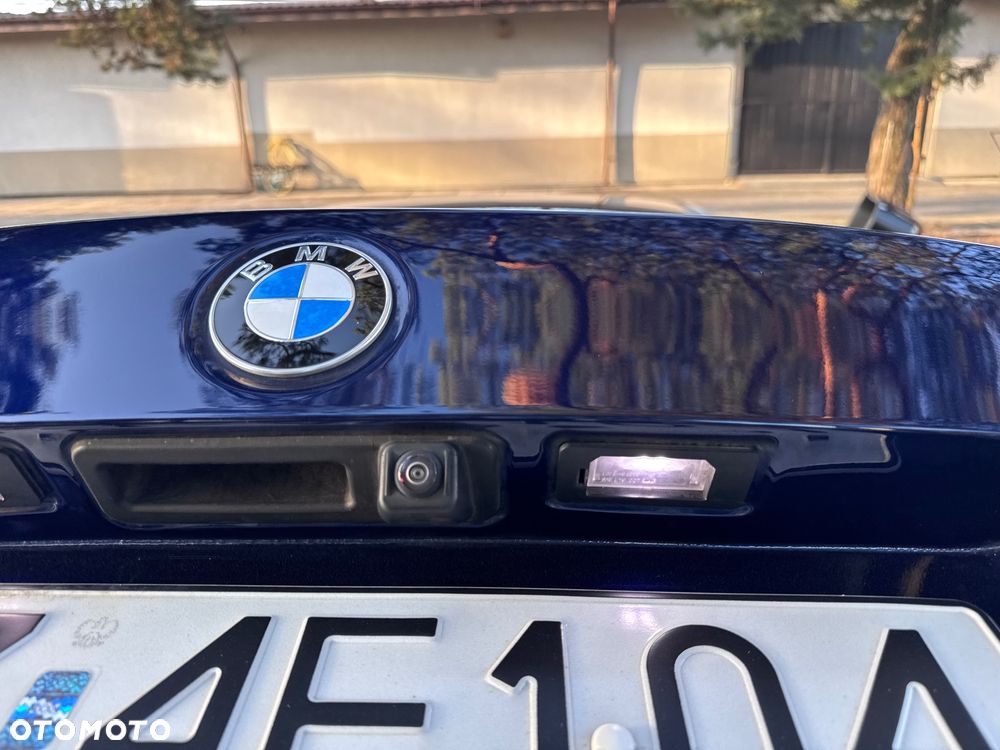 BMW Seria 3 320d xDrive M Sport sport - 12