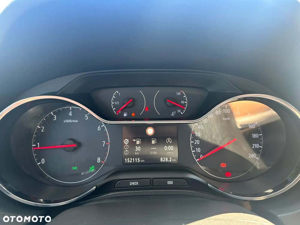 Opel Grandland X 1.2 Start/Stop Business INNOVATION - 16