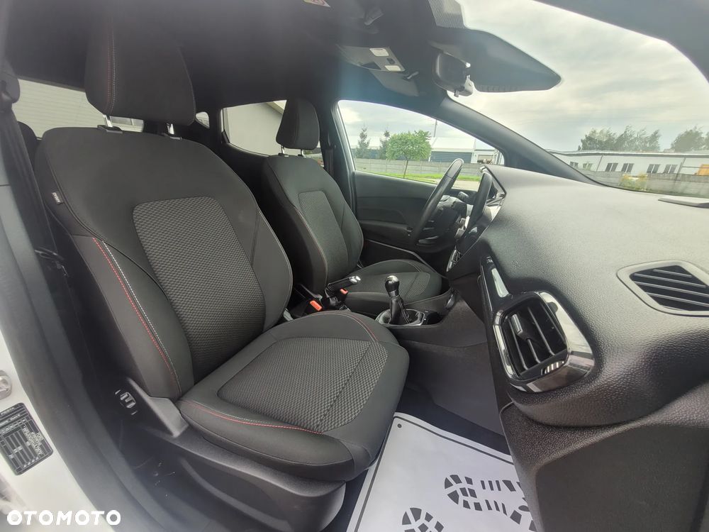Ford Fiesta 1.1 S&S ST-LINE - 18