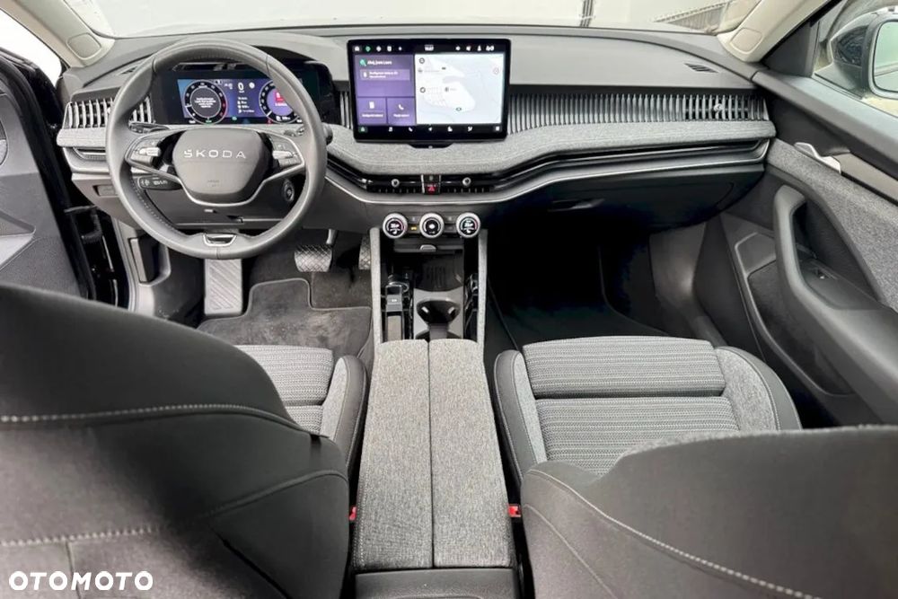 Skoda Superb 2.0 TSI Drive DSG - 8