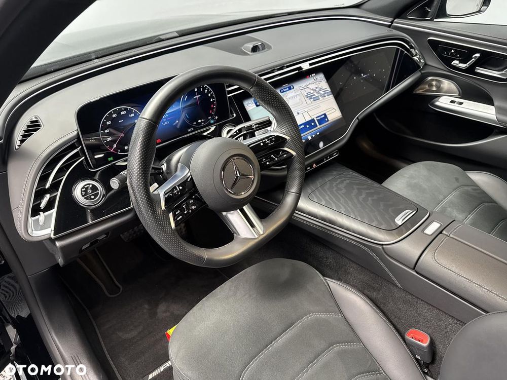 Mercedes-Benz Klasa E 300 de PHEV 4-Matic AMG 9G-Tronic - 14
