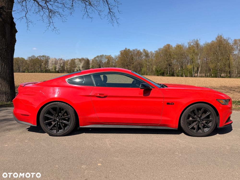 Ford Mustang 5.0 V8 GT - 5