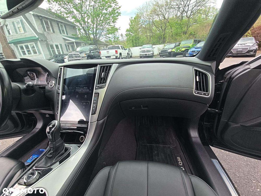 Infiniti Q60 3.0t AWD Sport - 12
