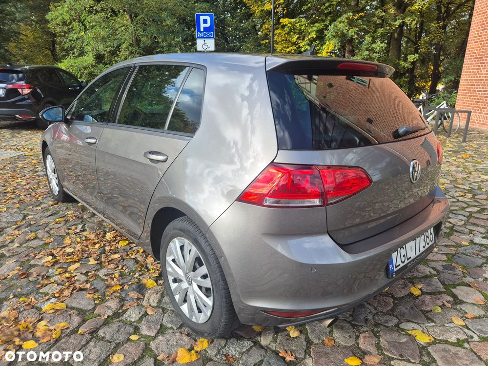 Volkswagen Golf 1.6 TDI BlueMotion Technology DSG Lounge - 29