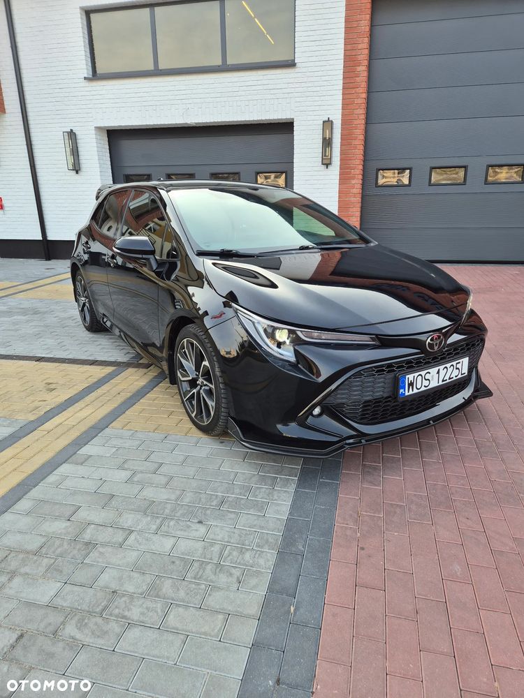 Toyota Corolla - 1