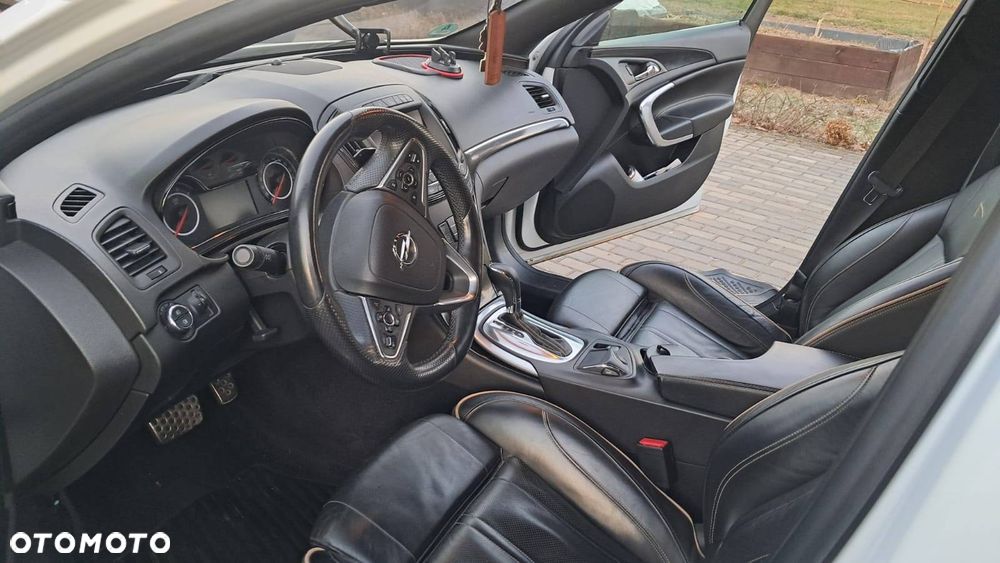 Opel Insignia 2.0 Bi Turbo CDTI 4x4 - 5