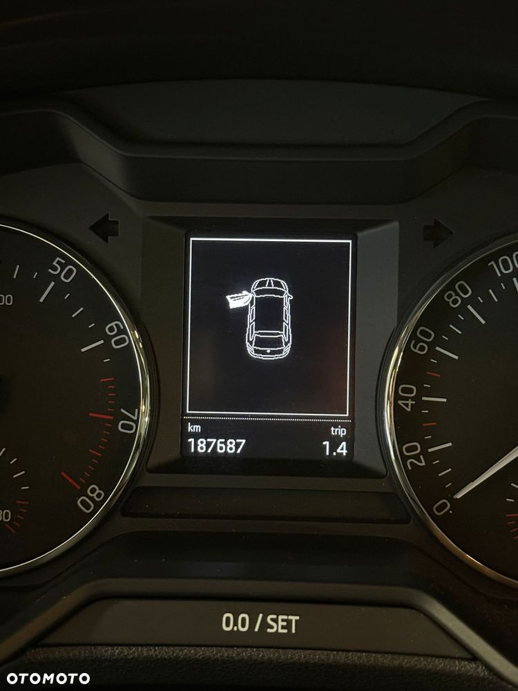 Skoda Octavia 1.4 TSI Ambition - 8