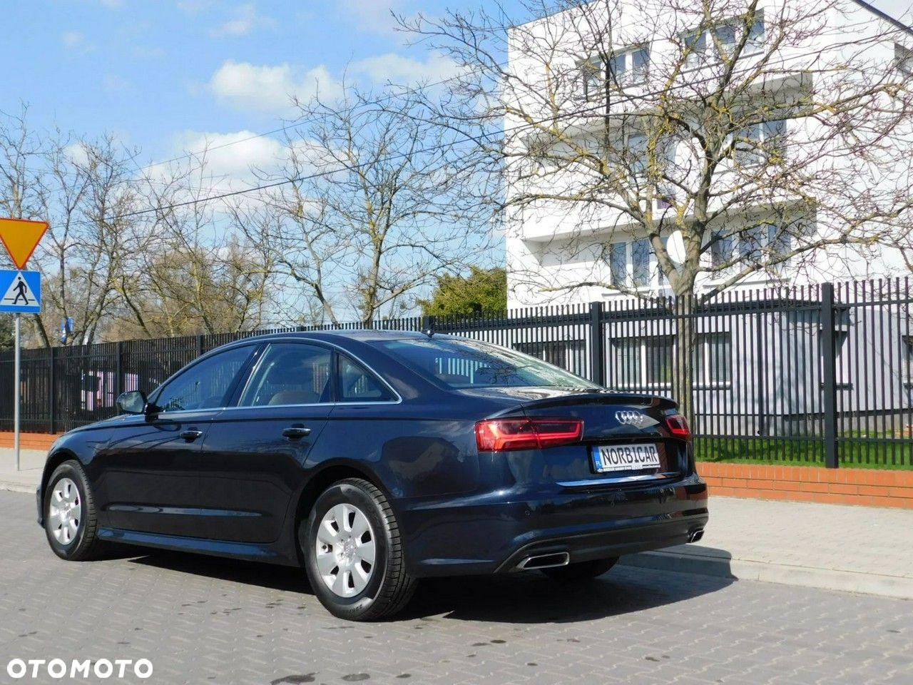 Audi A6 2.0 TDI ultra - 7