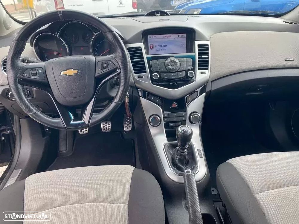 Chevrolet Cruze 2.0 VCDi LT - 16