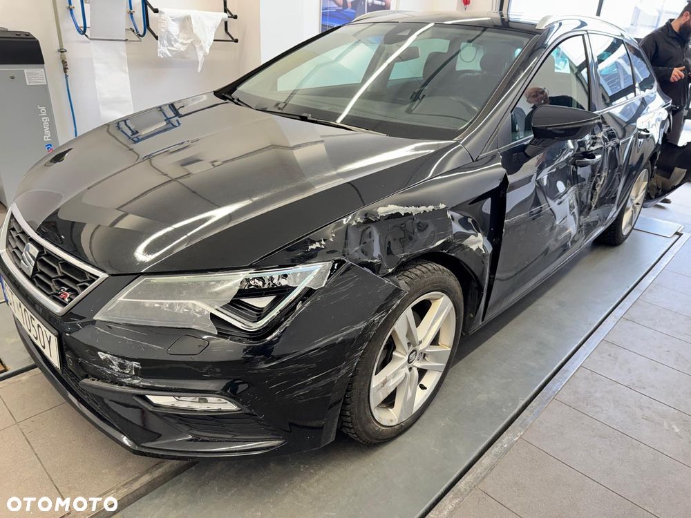 Seat Leon 2.0 TDI FR Black S&S - 6