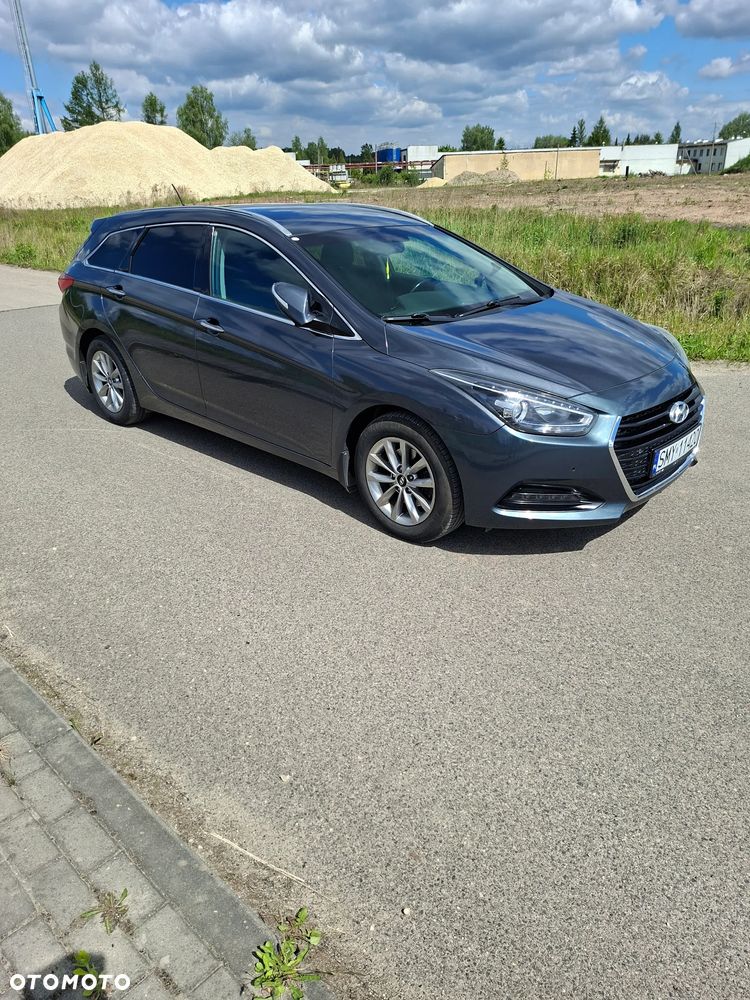 Hyundai i40 1.7 CRDi Business DCT - 1