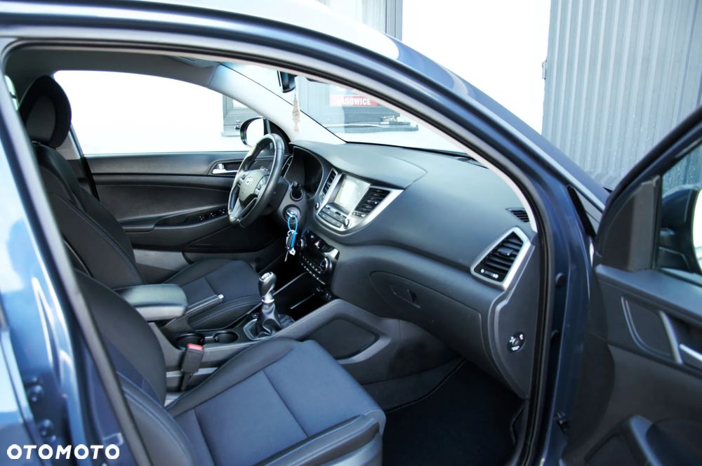 Hyundai Tucson 1.6 GDI BlueDrive GO 2WD - 8