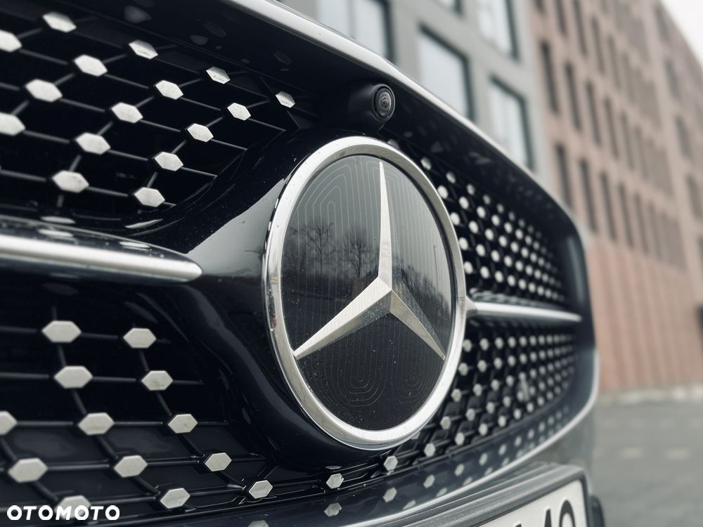 Mercedes-Benz CLS - 36