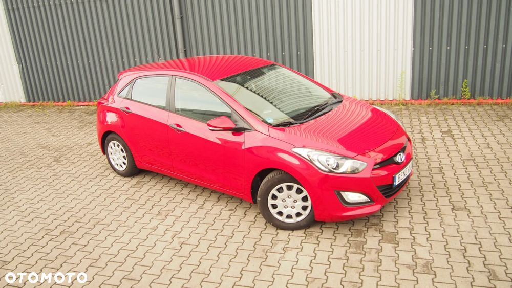Hyundai i30 1.4 Passion - 13