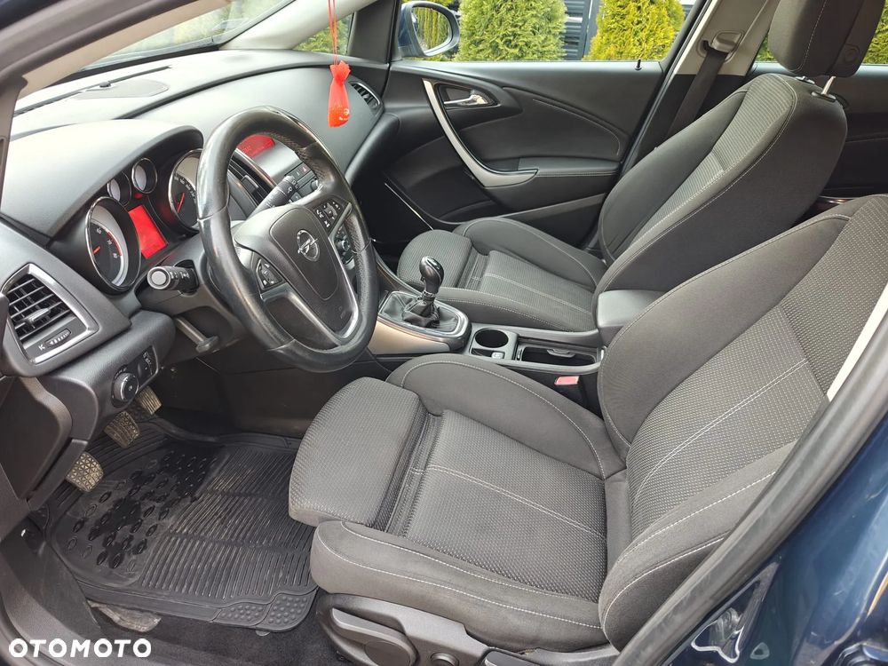 Opel Astra 1.4 Turbo Color Edition - 8