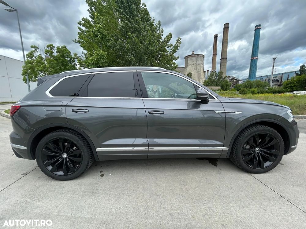 Volkswagen Touareg 3.0 V6 TDI 4Motion DPF Automatik R-Line - 29