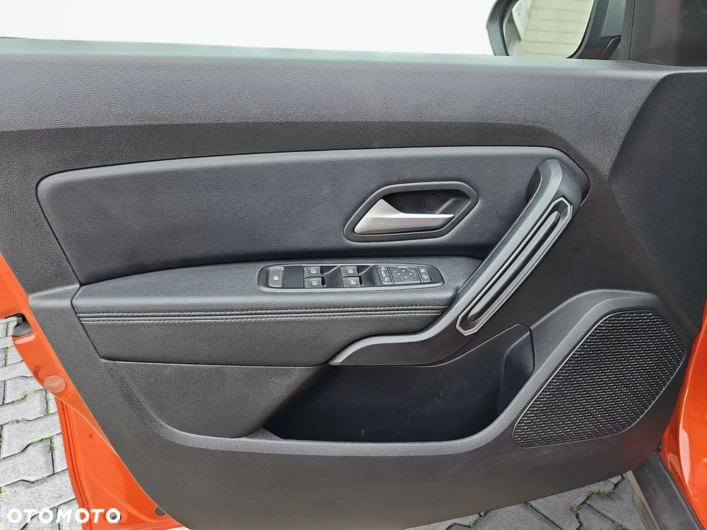 Dacia Duster 1.3 TCe Journey+ - 17