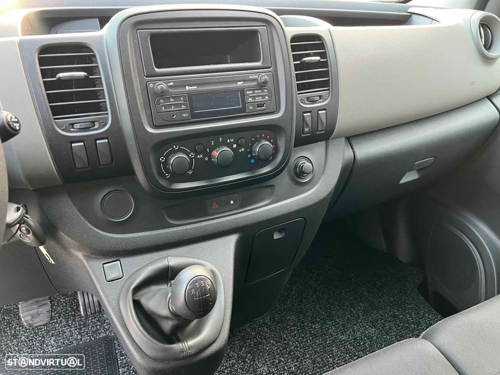 Renault Trafic L2h1 1.6 dci grand confort - 16
