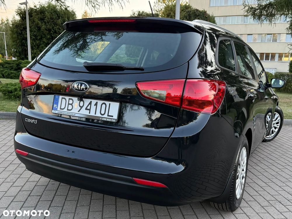 Kia Ceed 1.6 GDI Edition 7 - 17