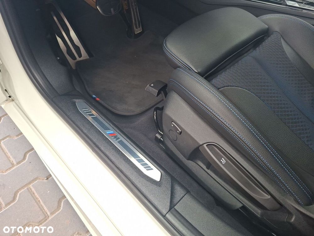 BMW Seria 1 - 19