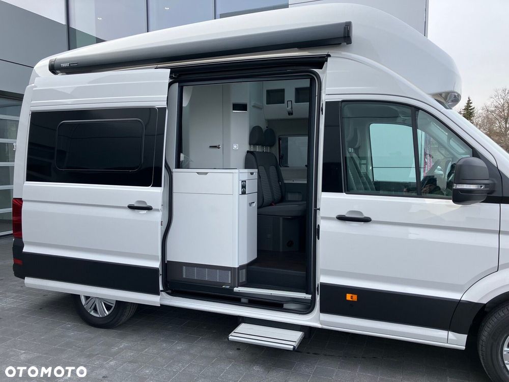 Volkswagen Grand California Grand California 600 silnik: 2,0 l TDI EU6 SCR BlueMotion Technology 130 kW skrzynia biegów: Przedni napęd automatyczna 8-biegowa rozstaw osi: 3640 mm - 22