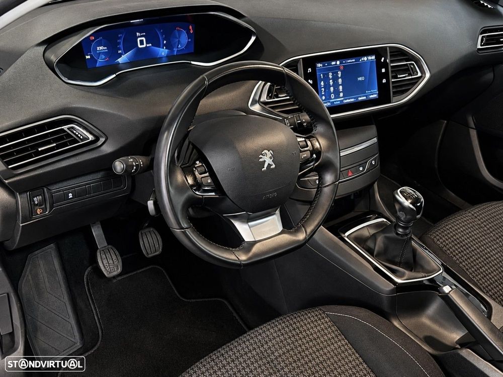 Peugeot 308 SW 1.2 PureTech Active - 5