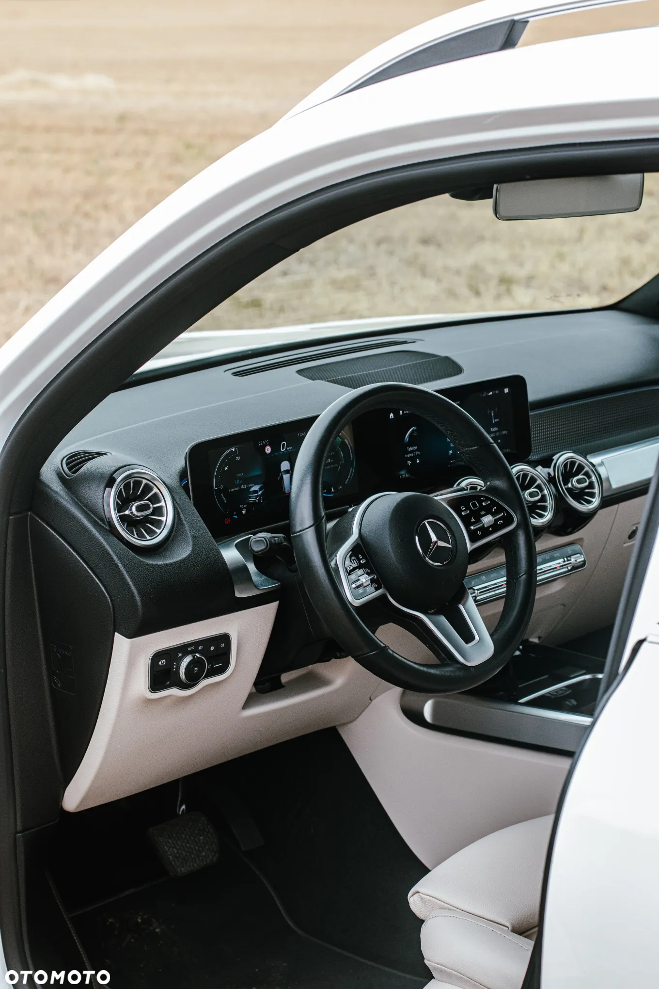 Mercedes-Benz GLB 250 4-Matic Progressive 8G-DCT - 20