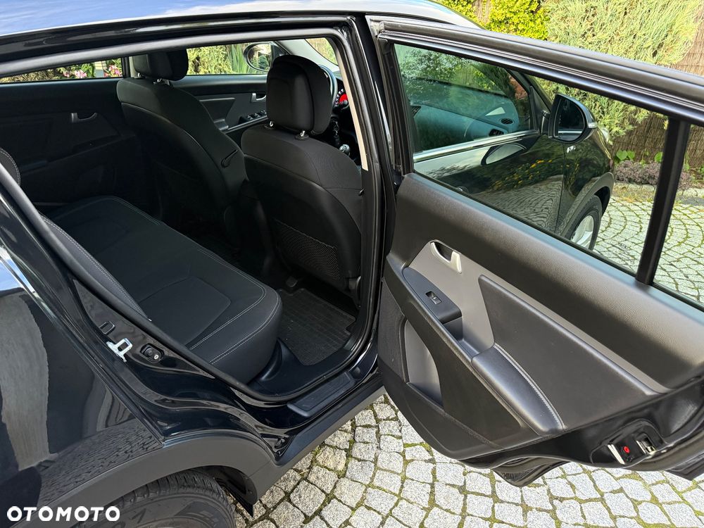 Kia Sportage 2,0 CRDI AWD Vision - 31