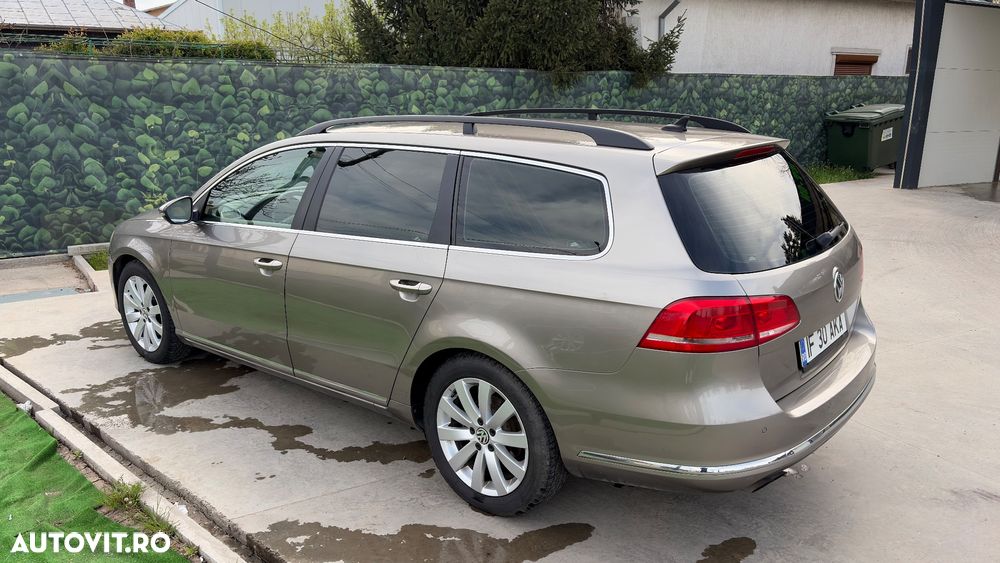 Volkswagen Passat 2.0 TDI Blue TDI DSG Comfortline - 7