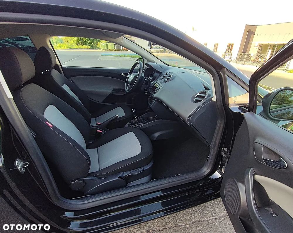 Seat Ibiza SC 1.4 16V Style - 23