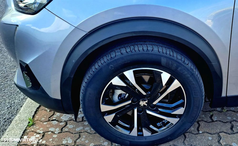 Peugeot e-2008 50 kWh Allure Pack - 42