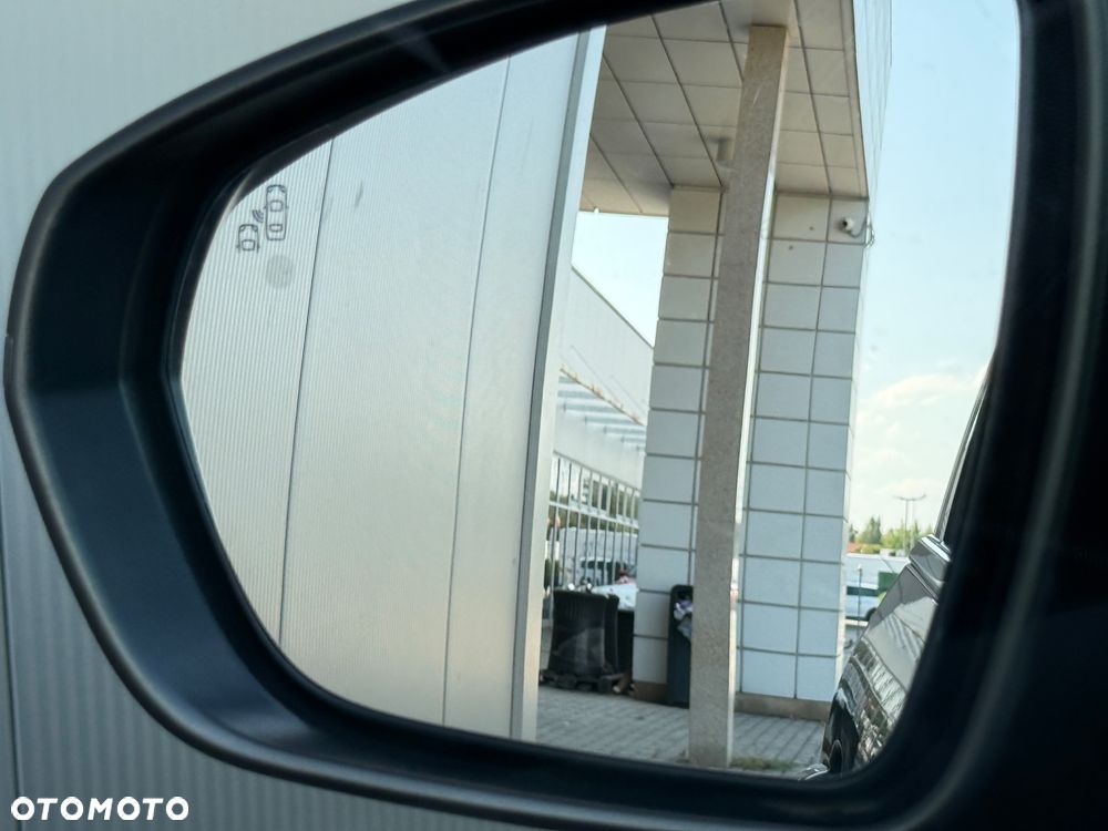 Citroën C5 Aircross 1.6 PureTech Shine EAT8 - 23