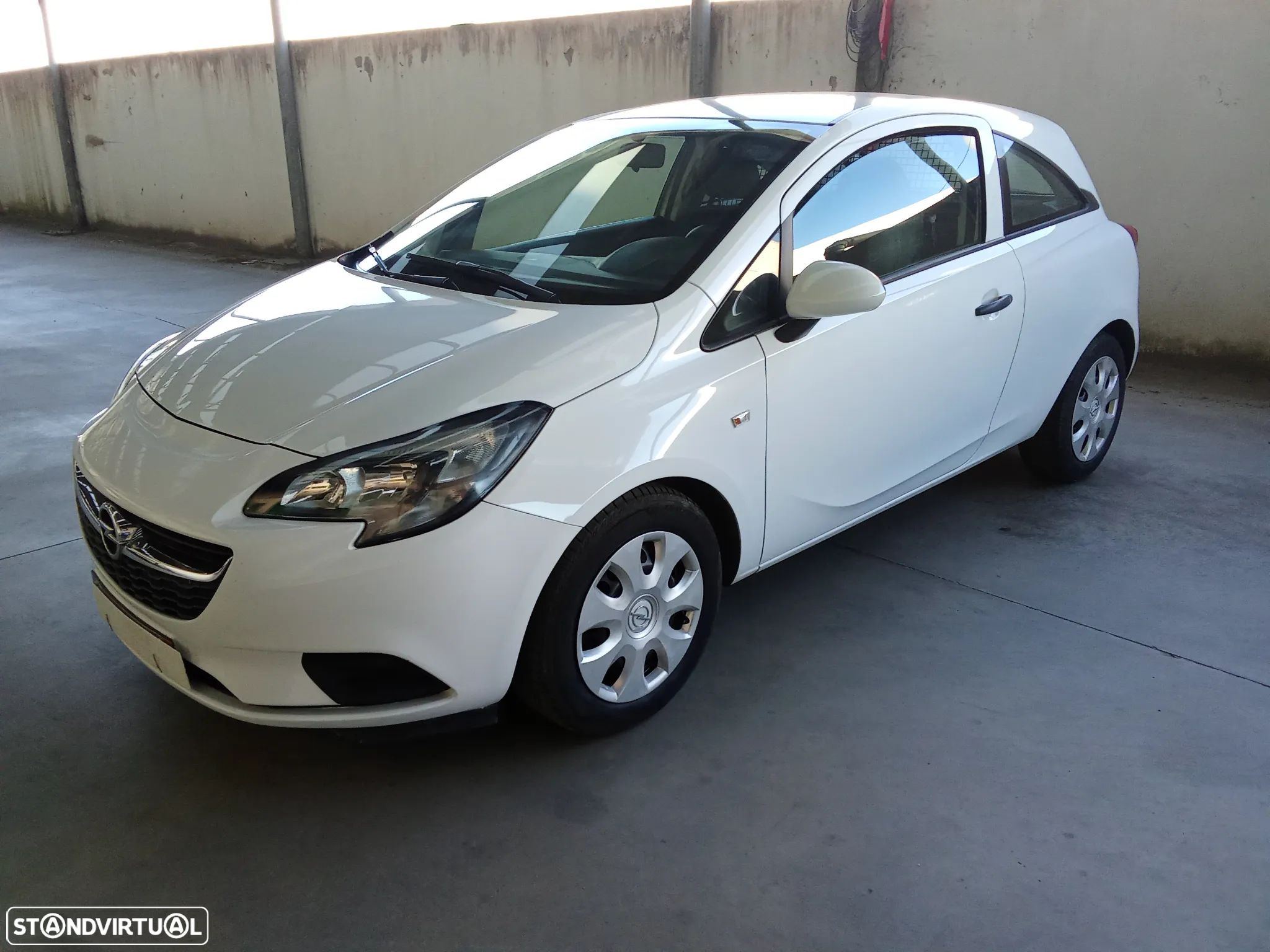 Opel Corsa E CDTI - 1