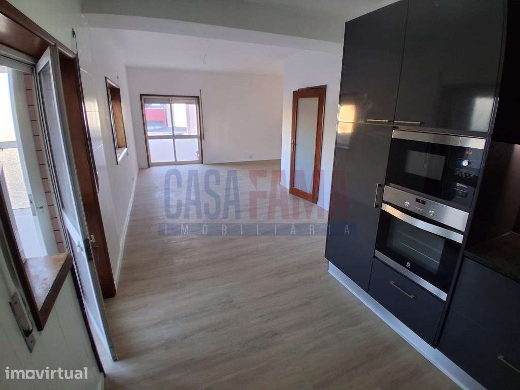 Apartamento T2 remodelado - Gondomar - Grande imagem: 3/23