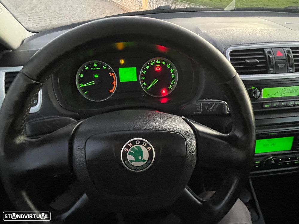 Skoda Fabia Break 1.2 Ambiente - 20