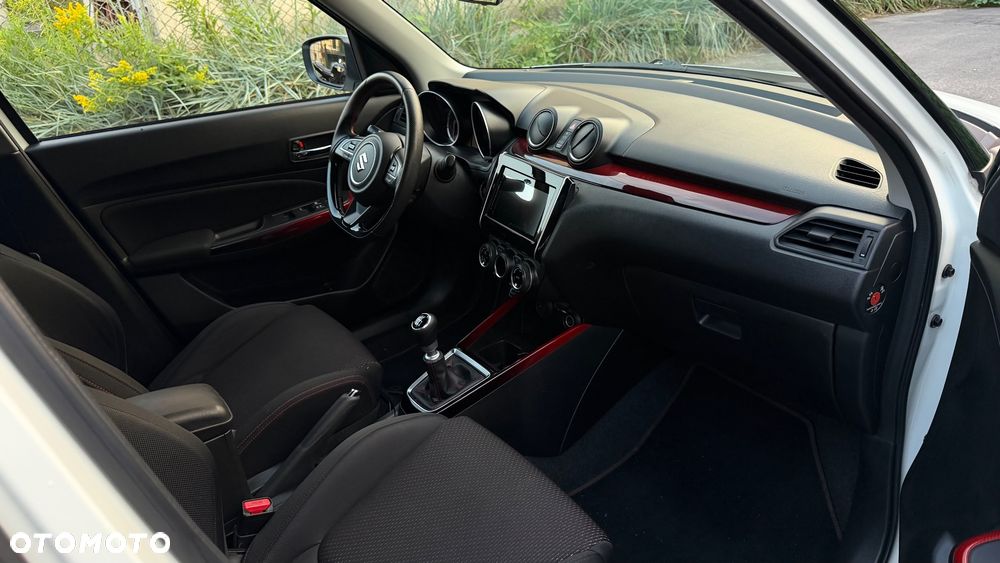 Suzuki Swift - 5