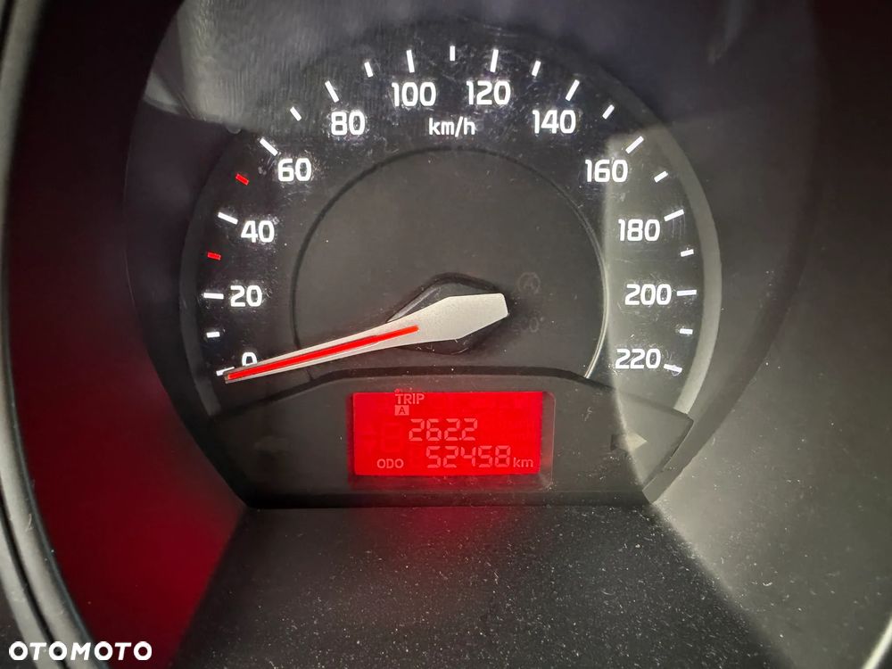 Kia Rio - 13
