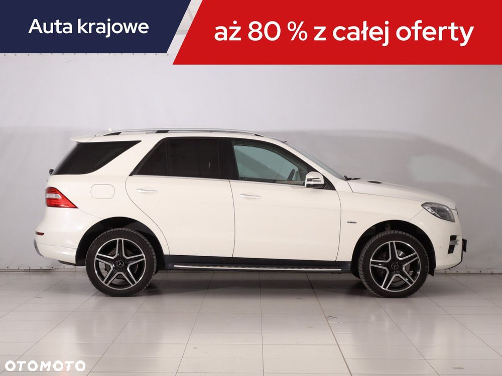 Mercedes-Benz ML - 8