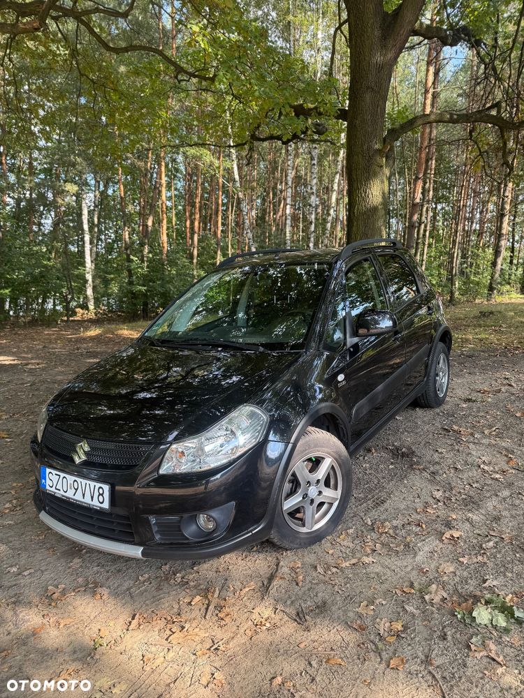 Suzuki SX4 1.9 DDiS DPF 4x4 Comfort - 4