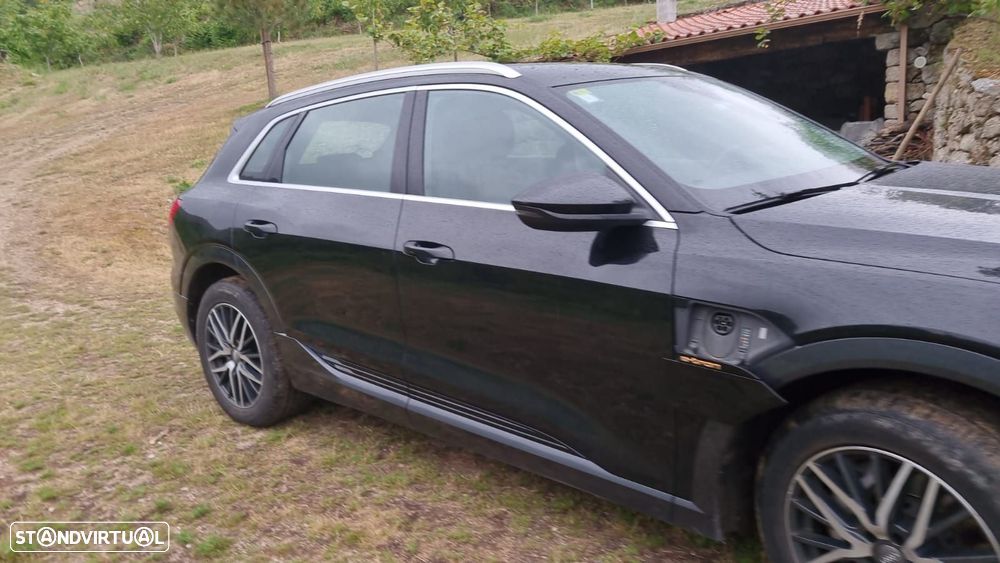 Audi e-tron 55 quattro S line - 8