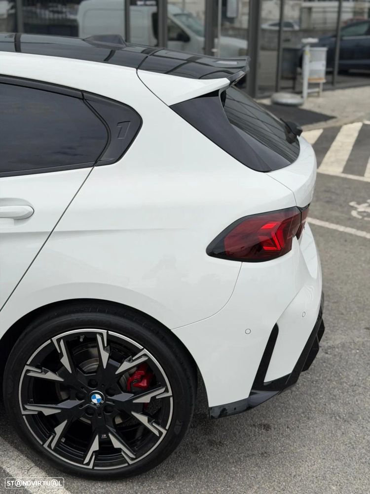 BMW 120 d Pack Desportivo M Pro - 11