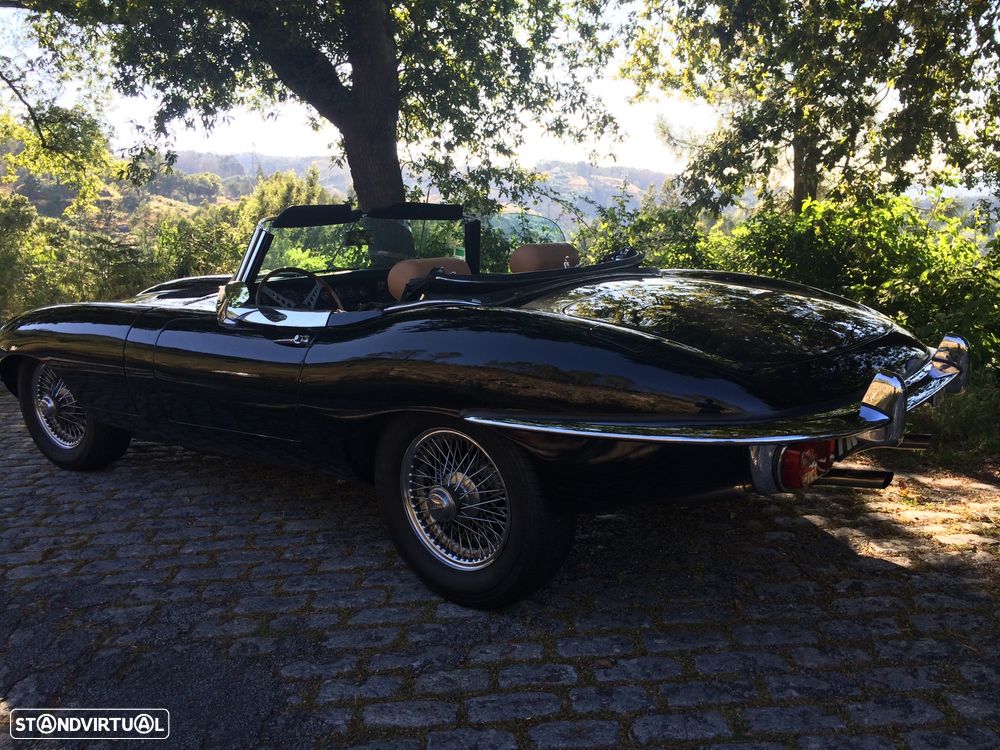 Jaguar E-Type - 5