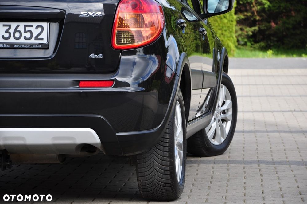 Suzuki SX4 1.6 Comfort Plus 4WD - 18