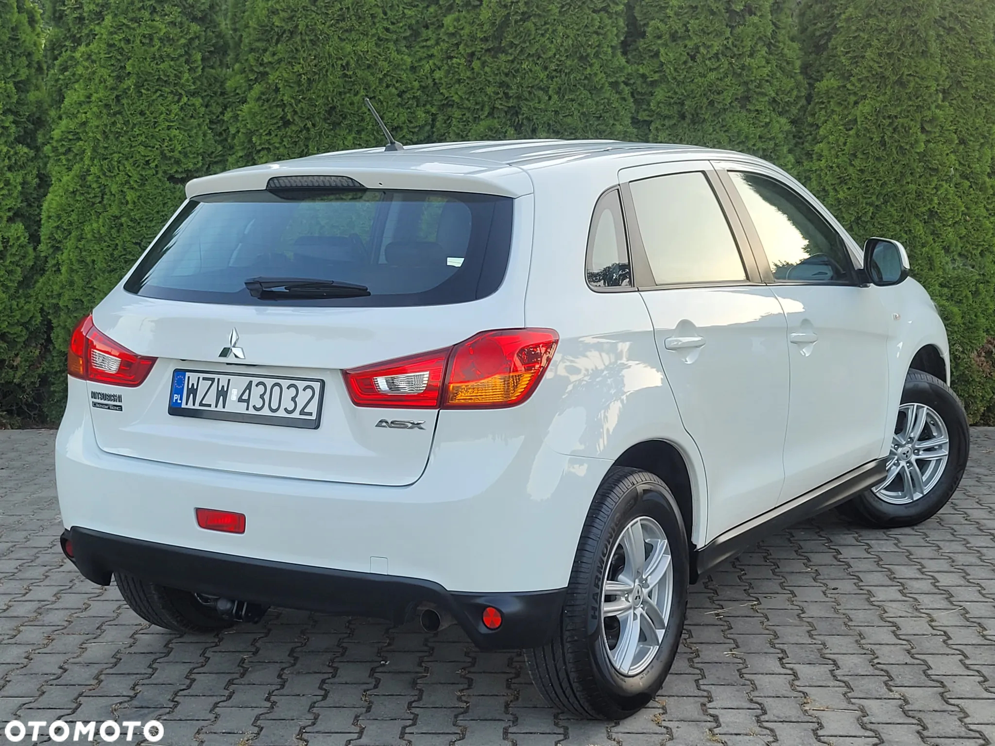 Mitsubishi ASX - 12