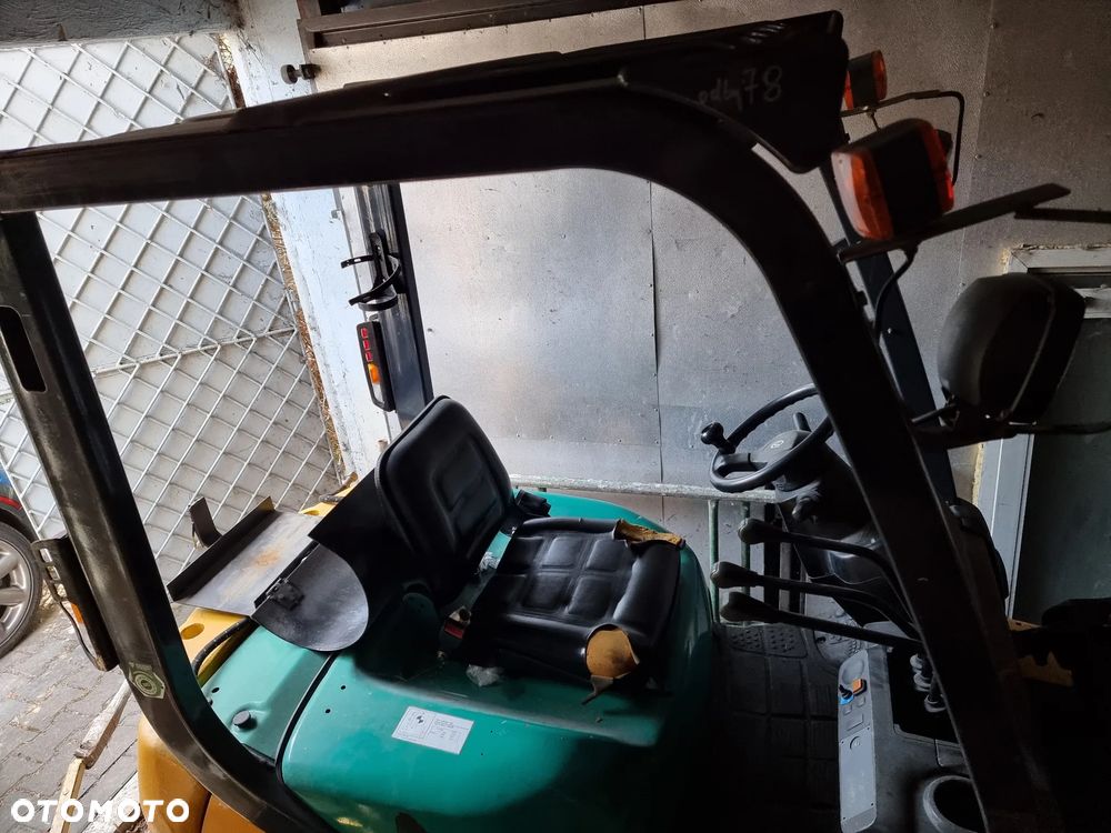 Komatsu FG15 - 4